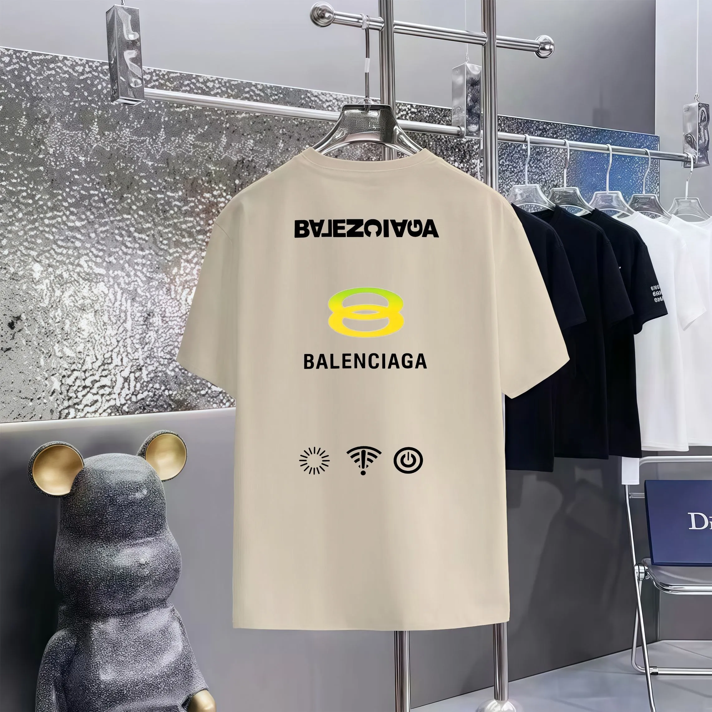 Balenciaga T 1:1 300 1×1 Same Style logo OS 200 ：Black，White， ，Red， Gray Size：XS-L